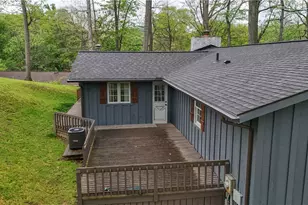 2490 Oak Tree Dr NW, Dover, OH 44622 - Photo 4