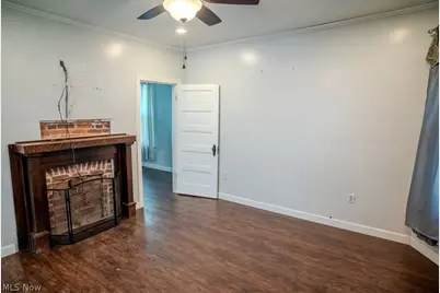 1045 Laird Avenue, Parkersburg, WV 26101 - Photo 6
