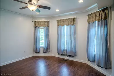 1045 Laird Avenue, Parkersburg, WV 26101 - Photo 8