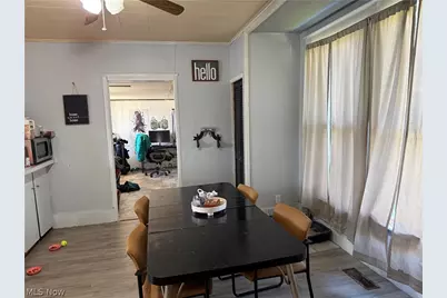 128 W 8th Street, Uhrichsville, OH 44683 - Photo 6