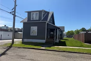 128 W 8th St, Uhrichsville, OH 44683 - Photo 20