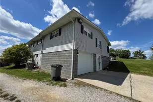 54837 High Ridge Rd, Bellaire, OH 43906 - Photo 2