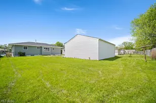 322 Windsor Dr, Elyria, OH 44035 - Photo 28