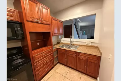 10806 Clifton Boulevard #West, Loveland, OH 44102 - Photo 6