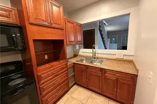 10806 Clifton Blvd, Loveland, OH 44102 - Photo 6