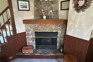 4411 Maplecrest Ave, Parma, OH 44134 - Photo 8