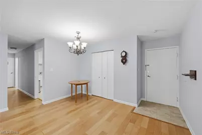 3167 Linden Road #201, Rocky River, OH 44116 - Photo 6