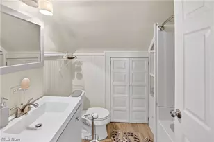126 Columbus St, Elyria, OH 44035 - Photo 30
