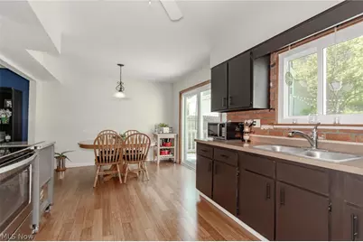344 Karen Drive, Chardon, OH 44024 - Photo 4