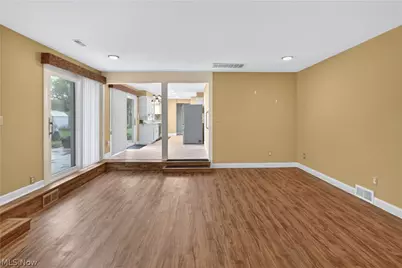 9205 W 130th Street, North Royalton, OH 44133 - Photo 14