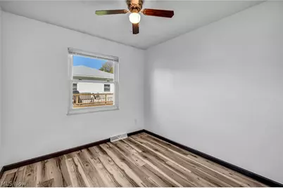 1144 Noble Street, Barberton, OH 44203 - Photo 14