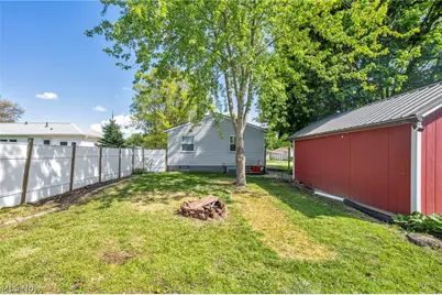 1144 Noble Street, Barberton, OH 44203 - Photo 32