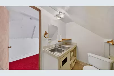 1320 W 87th Street, Loveland, OH 44102 - Photo 18