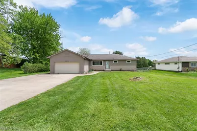 6974 Lutz Avenue Northwest, Massillon, OH 44646 - Photo 1