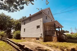 750 Brown St, Akron, OH 44311 - Photo 2