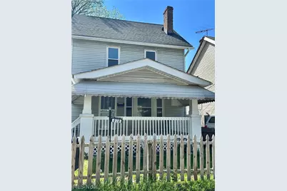 878 E 130th Street, Loveland, OH 44108 - Photo 1