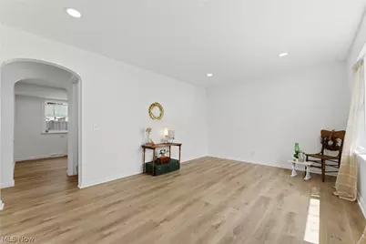 4871 15th Street SW, Canton, OH 44710 - Photo 4