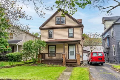 796 Dayton Street, Akron, OH 44310 - Photo 2