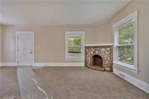 796 Dayton St, Akron, OH 44310 - Photo 12