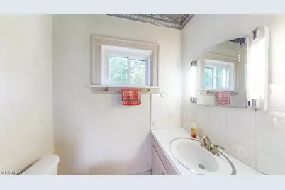7673 Fairview Avenue, Mentor, OH 44060 - Photo 20
