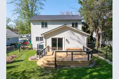 8716 Blossom Drive, Mentor, OH 44060 - Photo 4