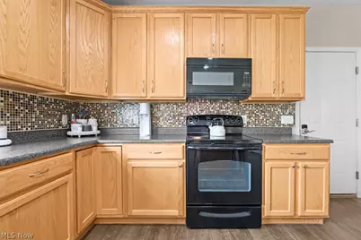432 52nd Street NW, Canton, OH 44709 - Photo 6