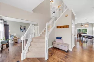 386 Weatherstone Dr, Wadsworth, OH 44281 - Photo 4