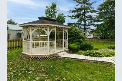 102 Young Drive, Lodi, OH 44254 - Photo 2