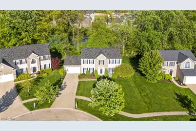 2663 Ambridge Drive, Avon, OH 44011 - Photo 2