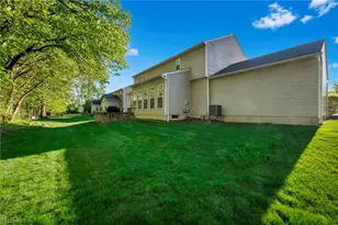 2663 Ambridge Dr, Avon, OH 44011 - Photo 10