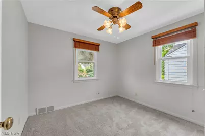 4107 Charlton Road, South Euclid, OH 44121 - Photo 32