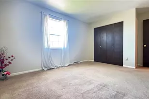 7970 Mentor Ave, Mentor, OH 44060 - Photo 14