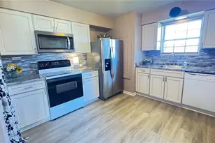 7970 Mentor Ave, Mentor, OH 44060 - Photo 10