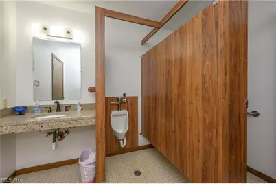 2587 Alabama Avenue SW, Dalton, OH 44618 - Photo 12