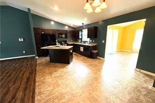 40900 Havenwood Dr, Belmont, OH 43718 - Photo 8