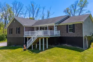 40900 Havenwood Dr, Belmont, OH 43718 - Photo 2