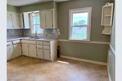 1528 34th Street NE, Canton, OH 44714 - Photo 14