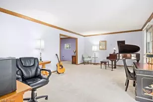 1029 Reedy Dr, Wadsworth, OH 44281 - Photo 8