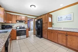 1029 Reedy Dr, Wadsworth, OH 44281 - Photo 4