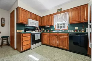 2540 Edgewood Ave, Alliance, OH 44601 - Photo 4