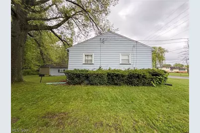 572 Comstock Street NW, Warren, OH 44483 - Photo 30