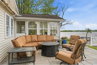 786 Harbor Avenue, Lake Milton, OH 44429 - Photo 10