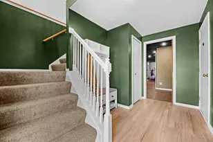 291 Schrop Ave, Akron, OH 44312 - Photo 6