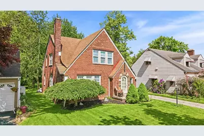 210 5th Avenue, Hubbard, OH 44425 - Photo 2