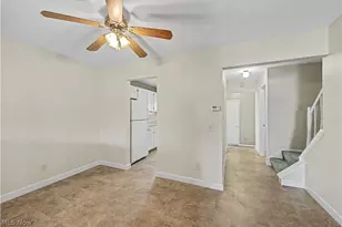 5556 Hilltop Oval, Parma, OH 44134 - Photo 6