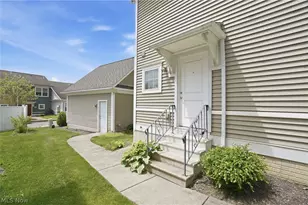 182 Elizabeth Pkwy, Akron, OH 44304 - Photo 36