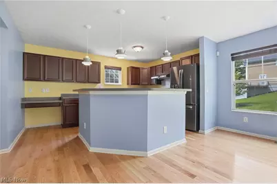 182 Elizabeth Parkway, Akron, OH 44304 - Photo 6