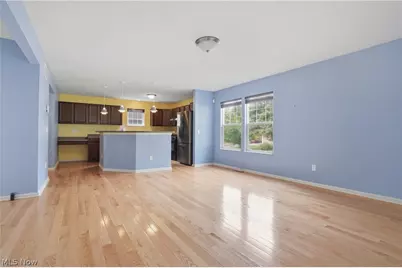 182 Elizabeth Parkway, Akron, OH 44304 - Photo 4