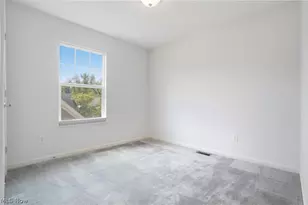 182 Elizabeth Pkwy, Akron, OH 44304 - Photo 24
