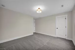 883 White Willow Ln, Brunswick, OH 44212 - Photo 26